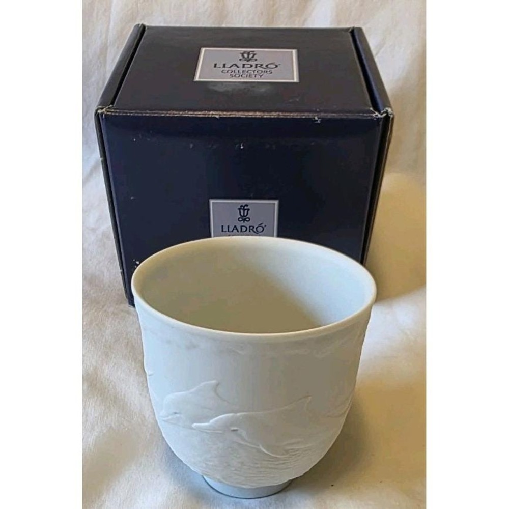 LLadro 3" 17658 Dolphins at Play Small Collectible Cup 1998 With Box
